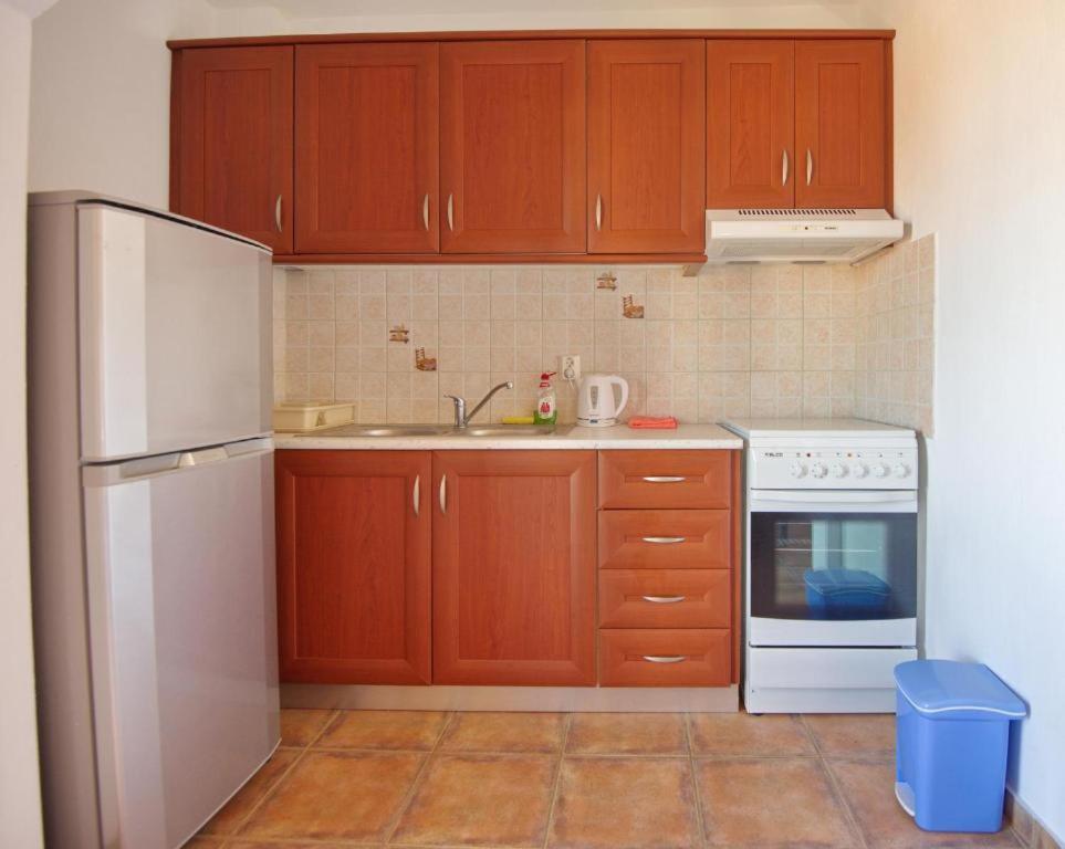Anatoli Residences Alónnisos エクステリア 写真