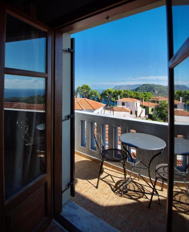 Anatoli Residences Alónnisos エクステリア 写真